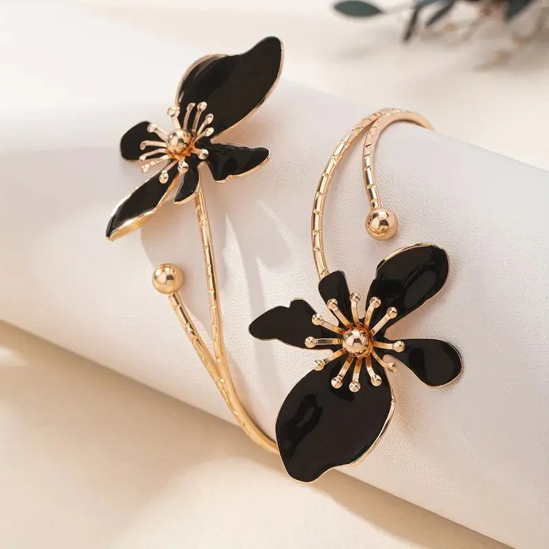 Extravaganza Black Arm Cuff - Image 4