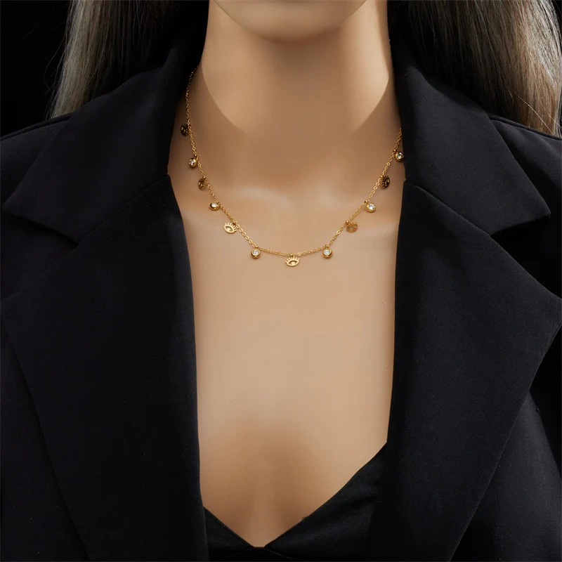 Eye-conic Gold Necklace - Image 5