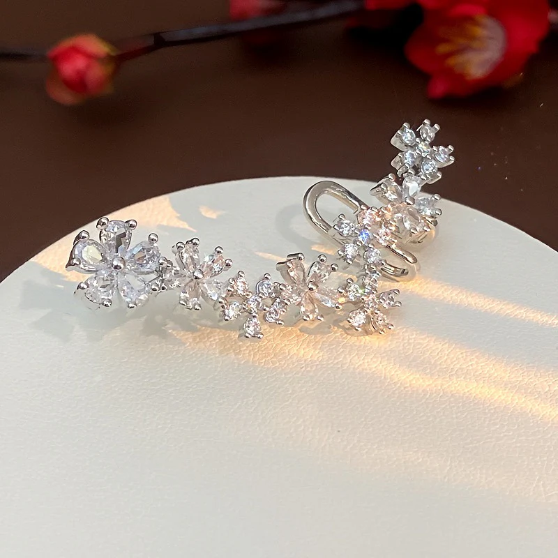 Fairy Blink Ear-cuff (left ear, single piece) - Image 2