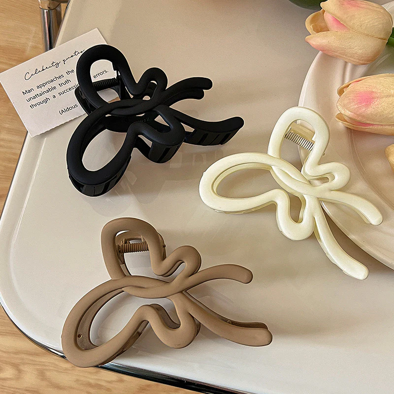 Fawn-flutter Claw Clip - Image 2