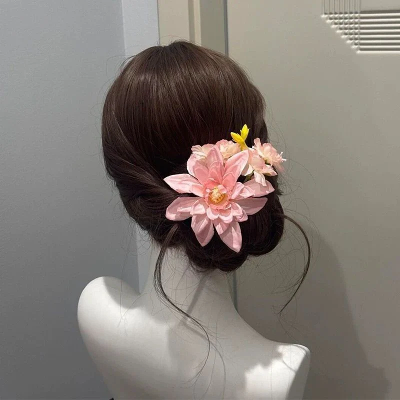 Flamingo Florette Pinteresty Hair Clip - Image 4