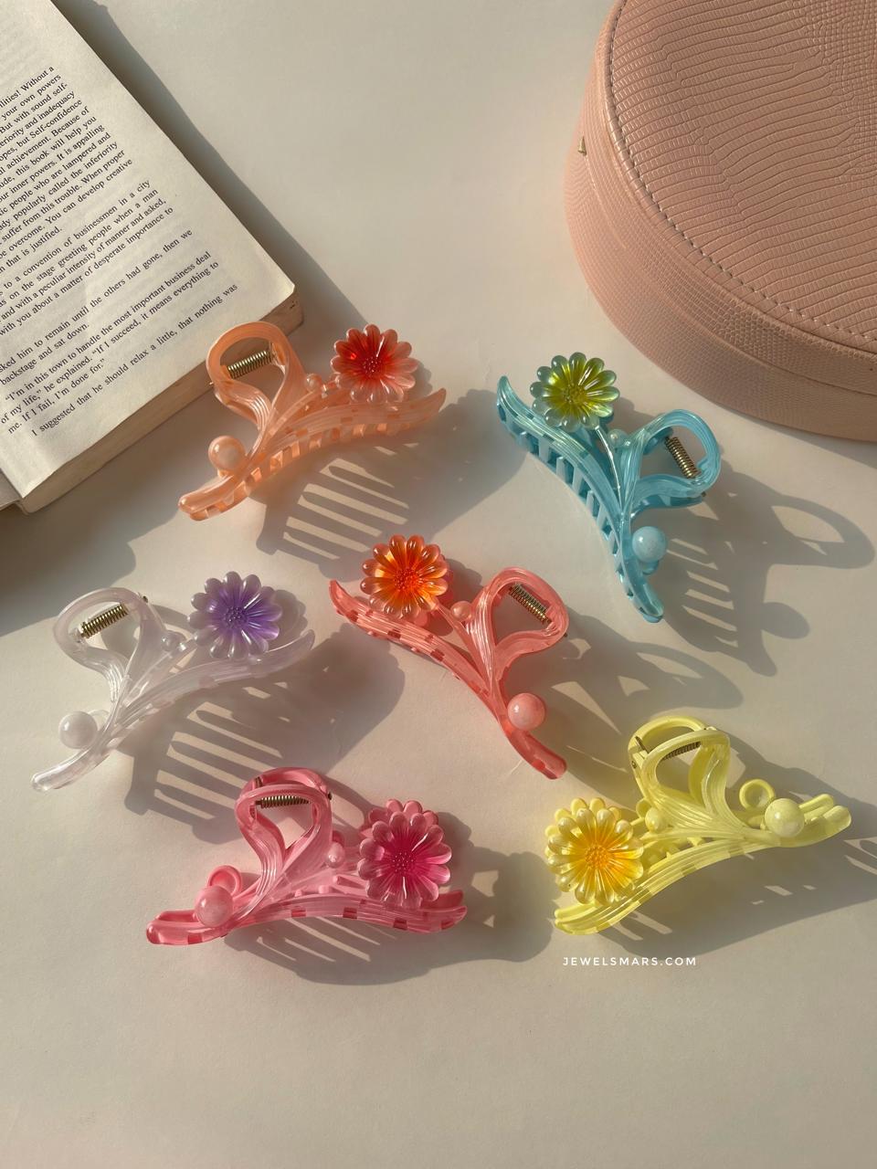 Floral Fantasy Claw Clip - Image 2