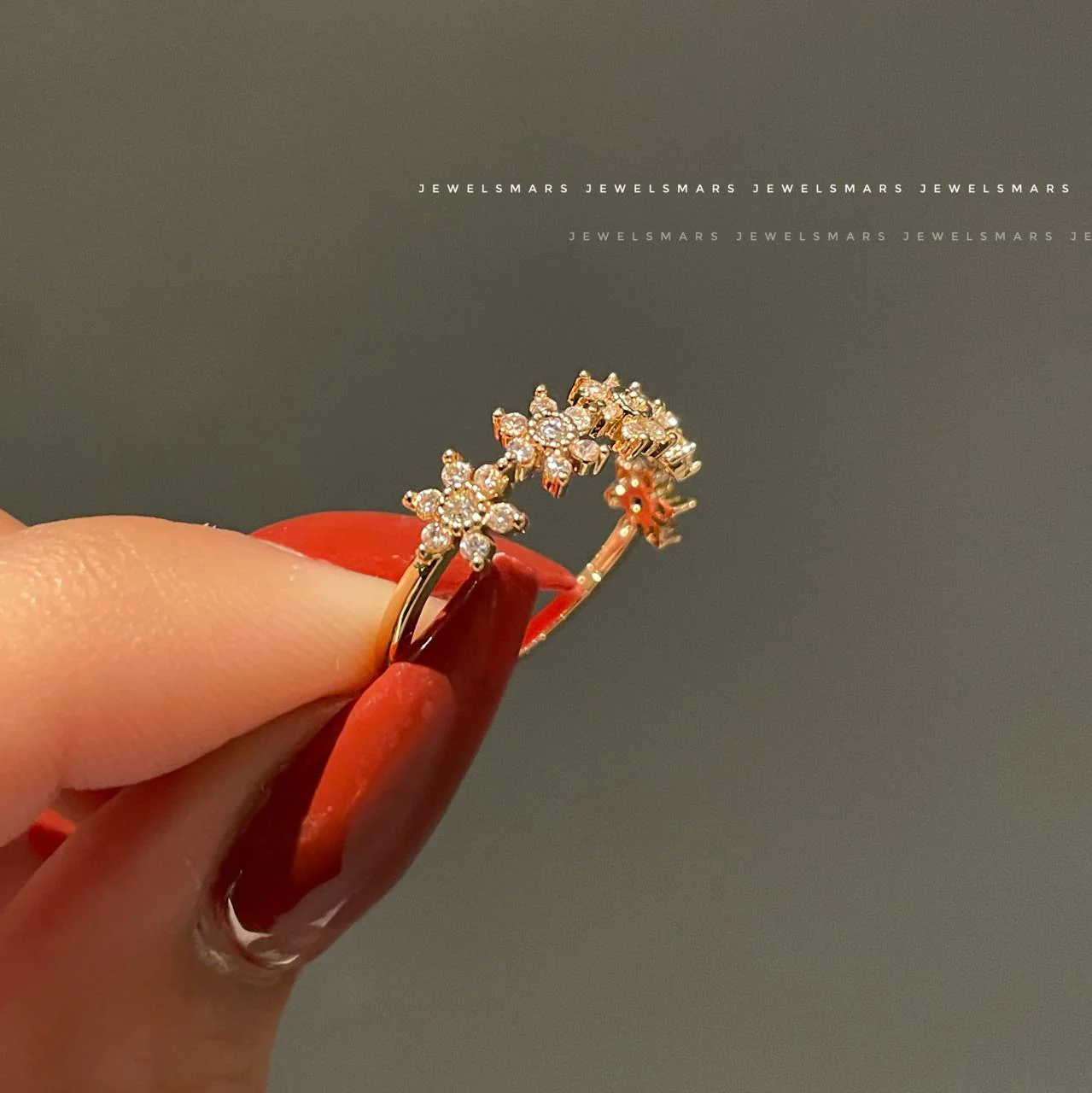Floral Fantasy Dreamy Ring - Image 4