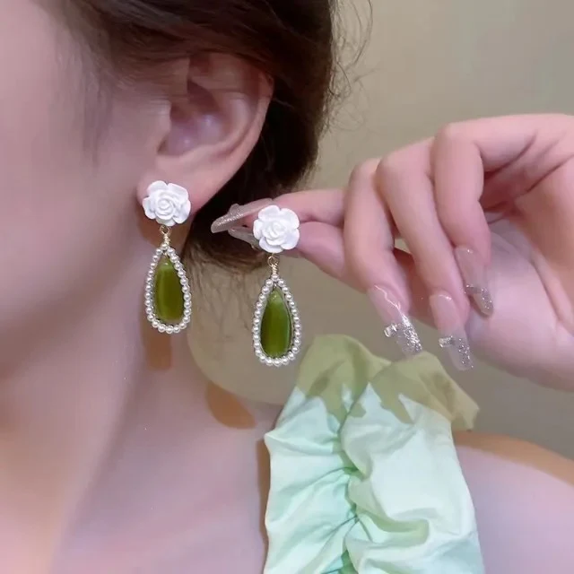 Floral Fantasy Earrings- green - Image 4