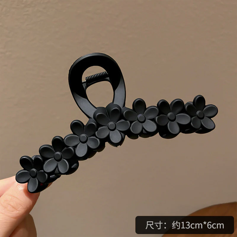 Floral Love Claw clips - Image 5