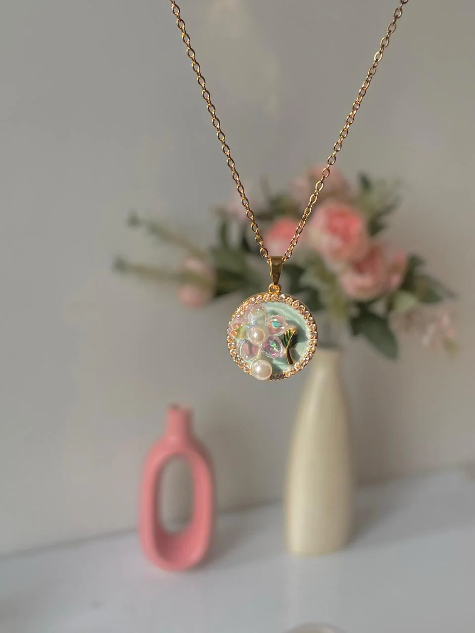 Floral Secret Vintage Necklace - Image 2