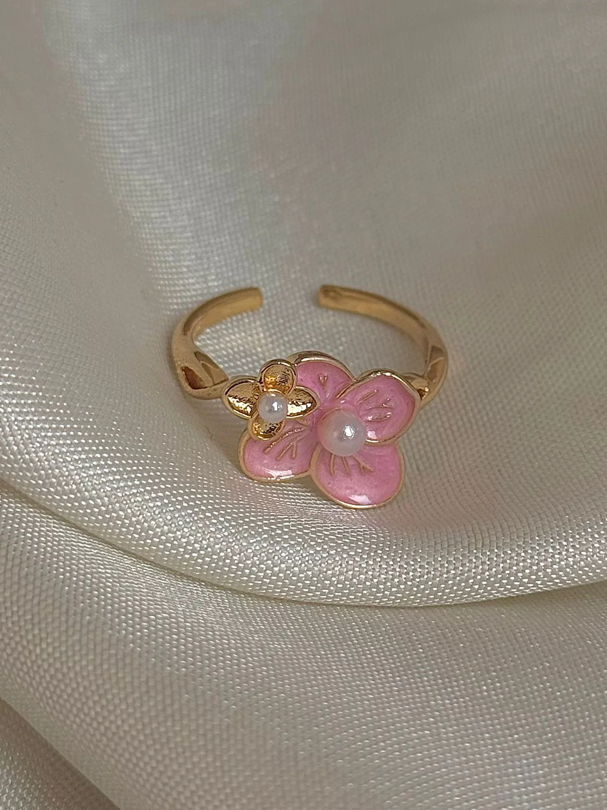 Florist in Pink! Ring - Image 2