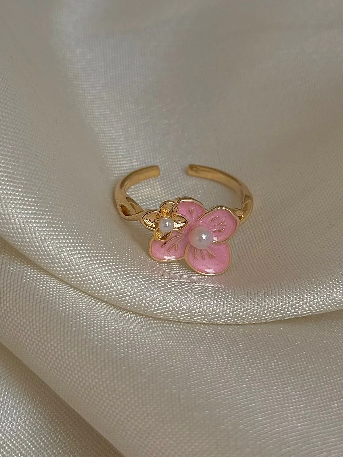 Florist in Pink! Ring - Image 4