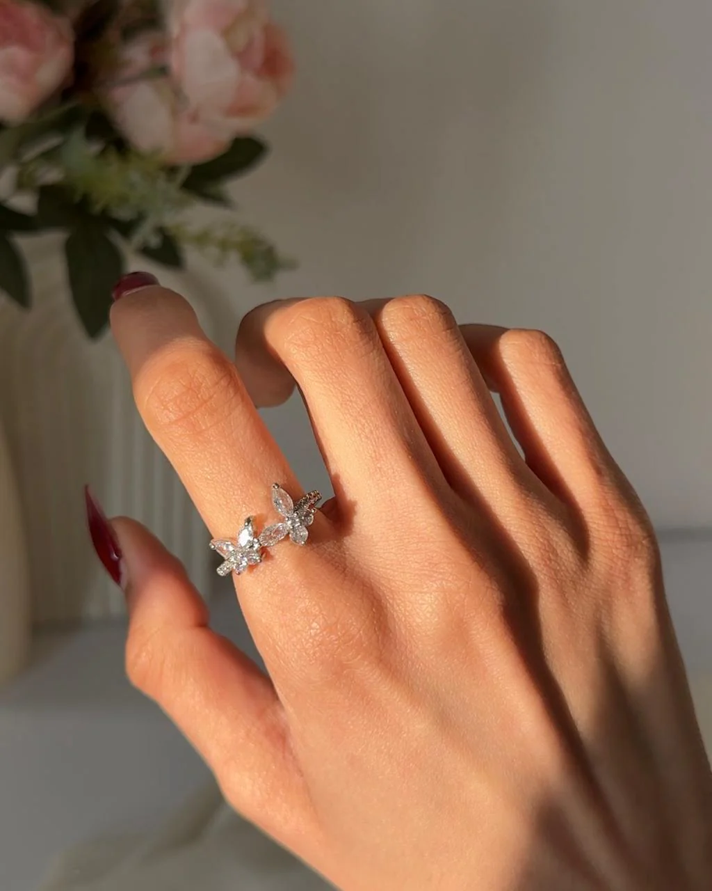 Fluttering Sparkles Ring - Image 2