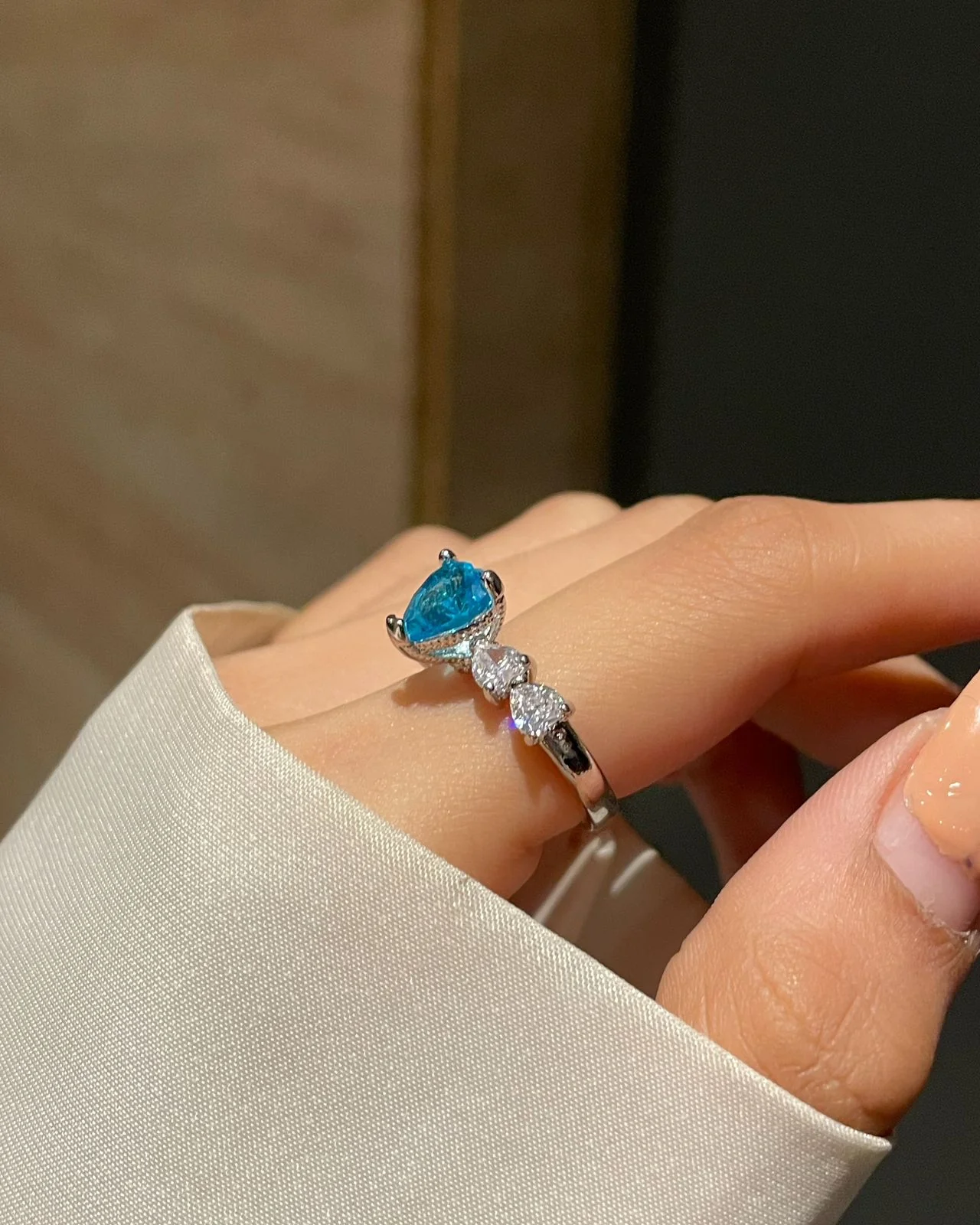 Frozen Heart Ring- blue - Image 2