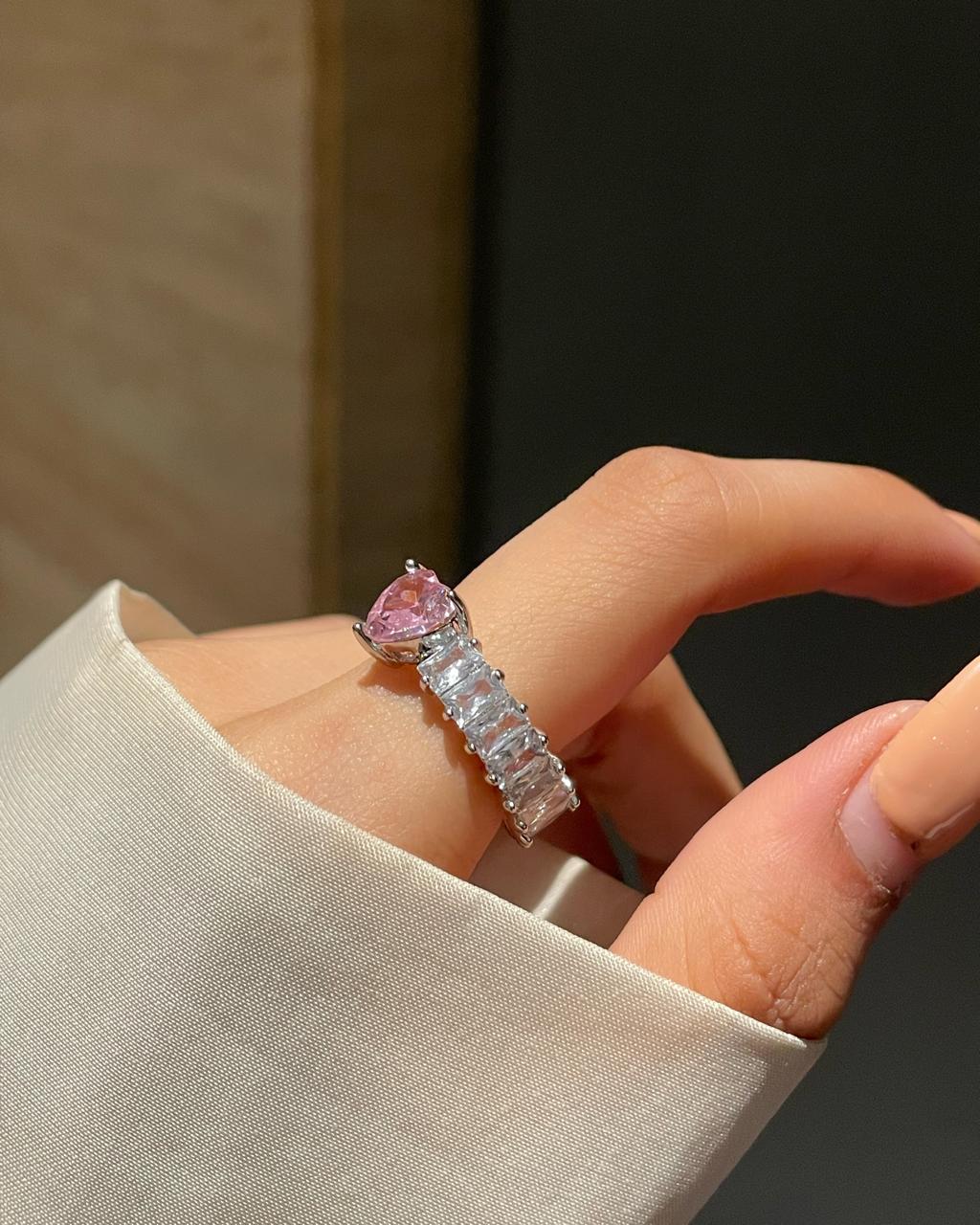 Frozen Heart Ring- pink - Image 3