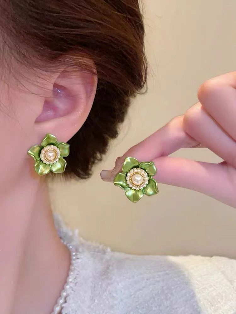 Garden Fairy Pearl Earrings - Image 2