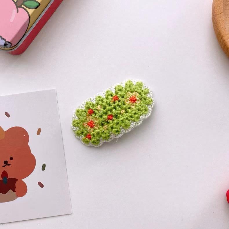 Garden of Greens Crochet Hair Clip - Image 3