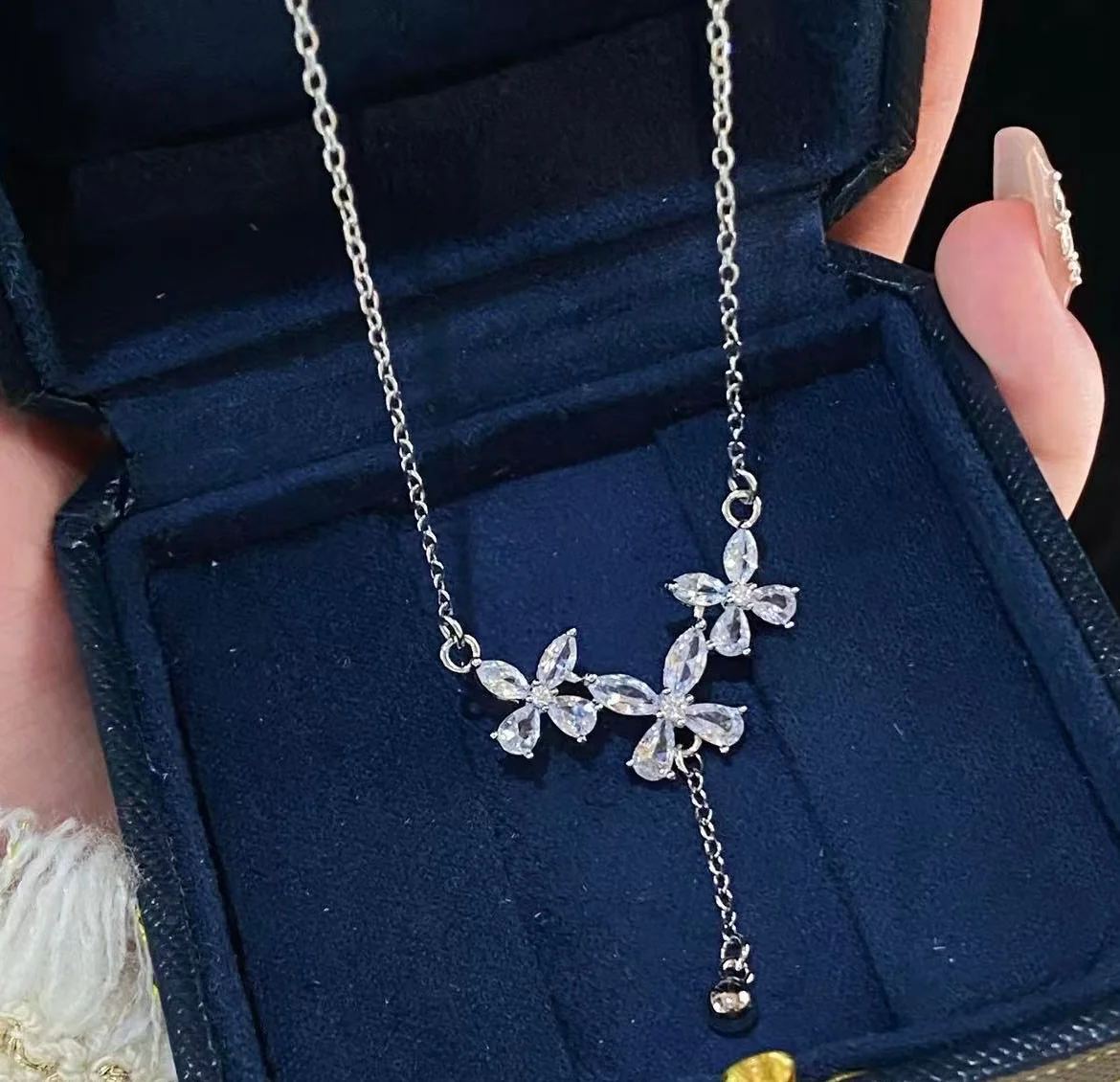 Gardenia Trinklet Necklace - Image 2