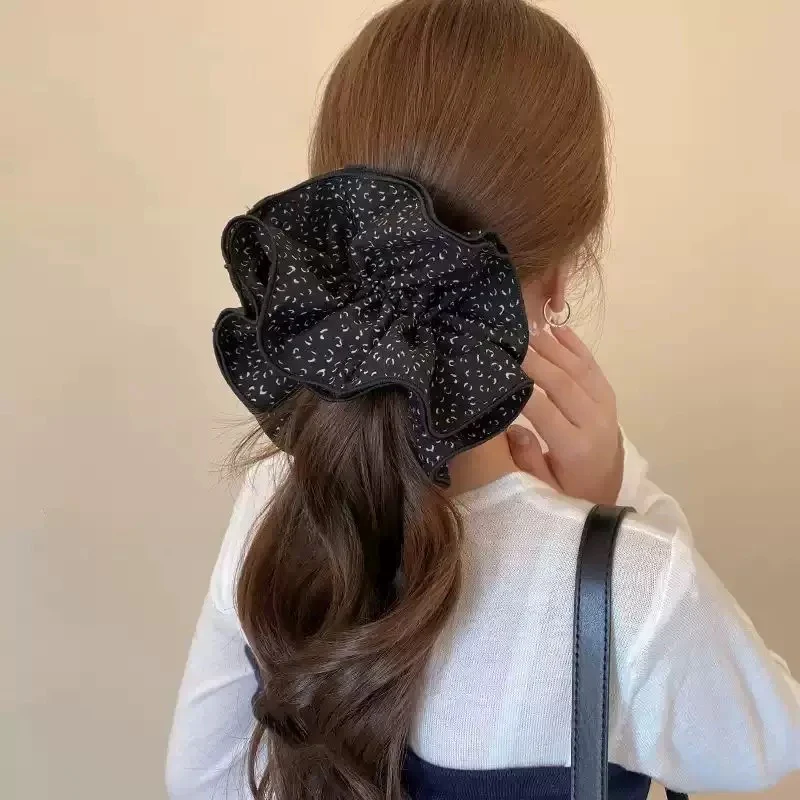 Georgina Frilled Scrunchie - Image 2