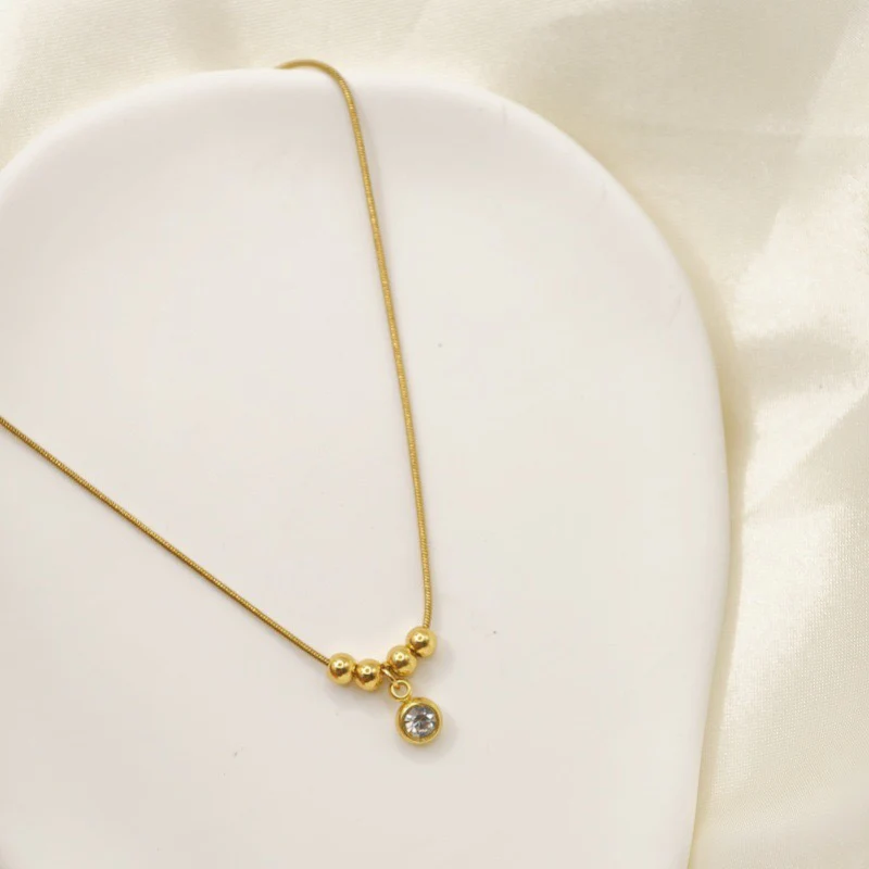 Gilded Beads Necklace - Image 3