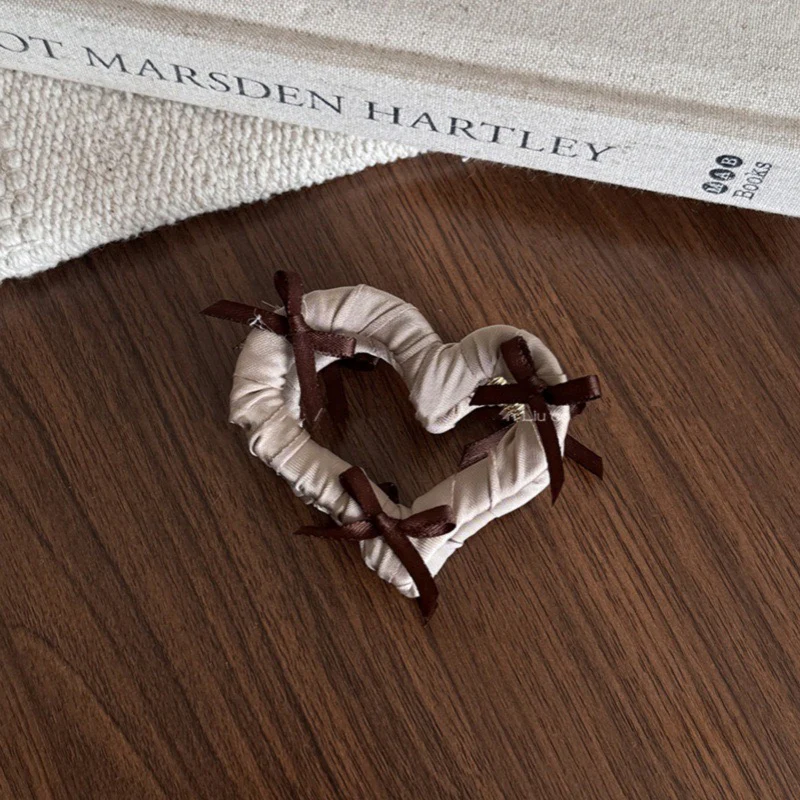Girlhood Heart Claw Clip - Image 4