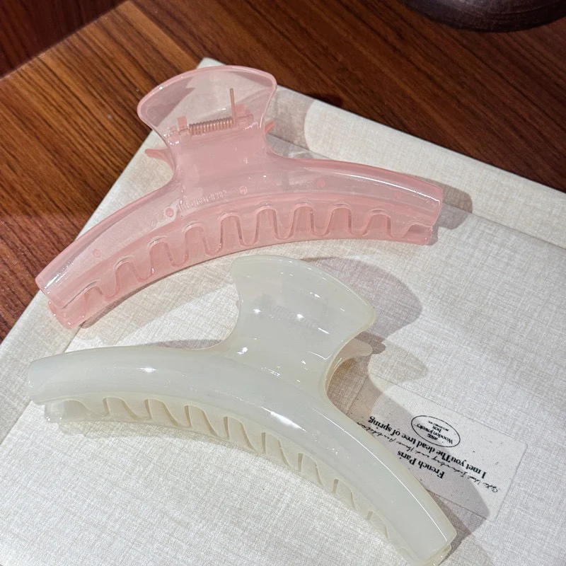 Glazed Darling Jelly Claw Clip - Image 2