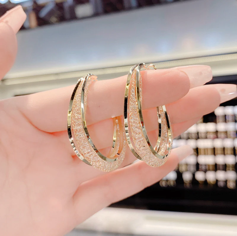 Glow up Gold Hoop Earring - Image 5
