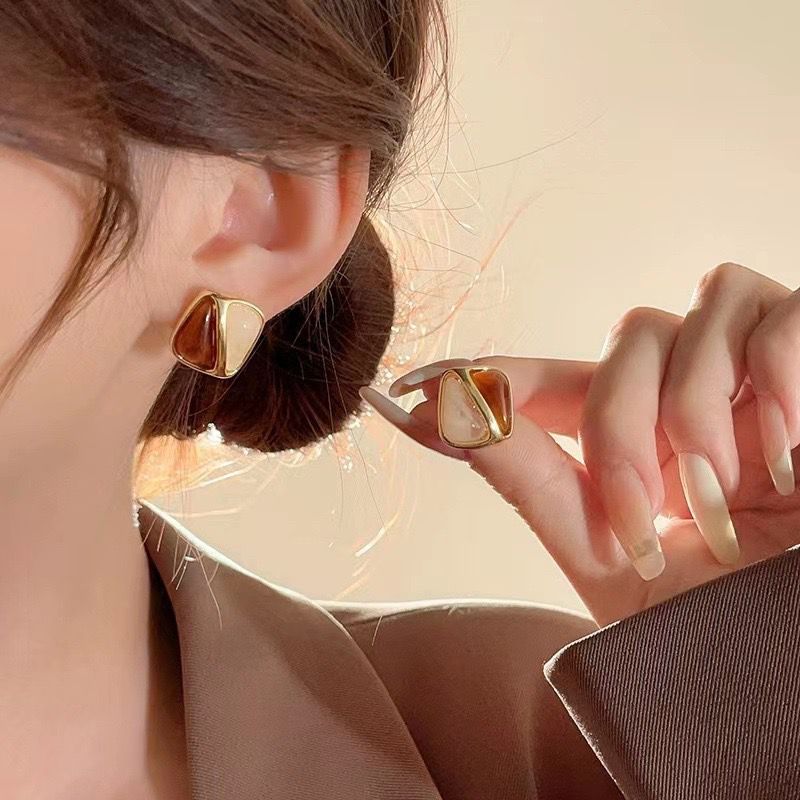Go to go Earrings - Image 5