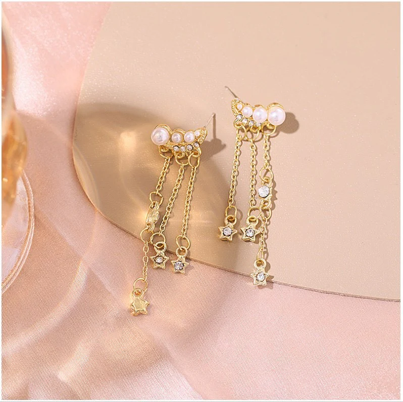 Golden Cascade Pearl Earrings - Image 2