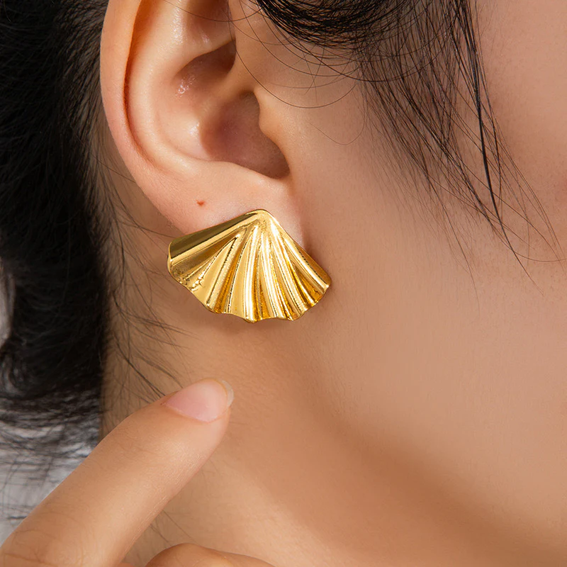Golden Current Shell Earrings - Image 2