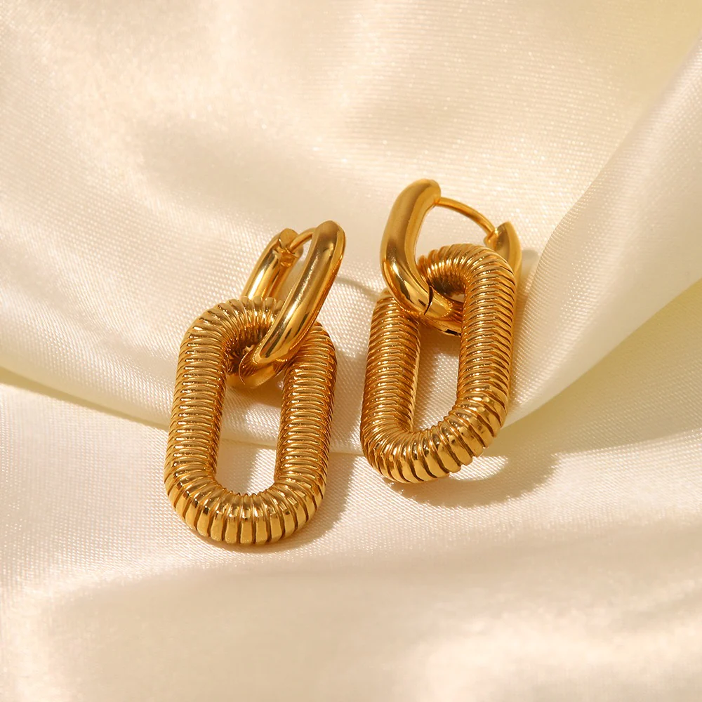 Golden Geometry Detachable Earrings - Image 4