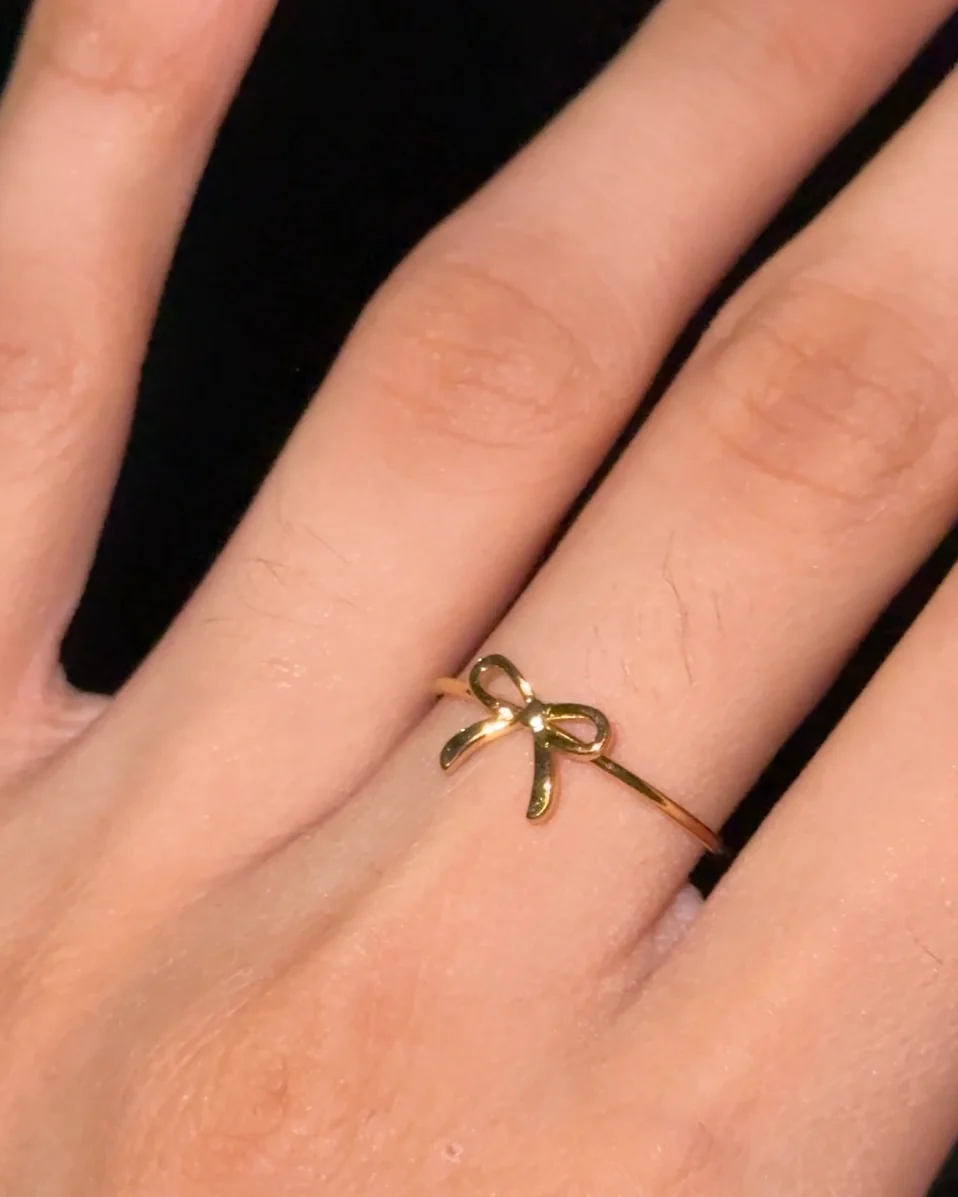 Golden knot Bow Ring - Image 2