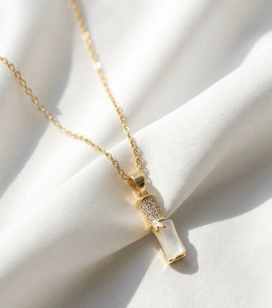 Golden Shimmers Necklace