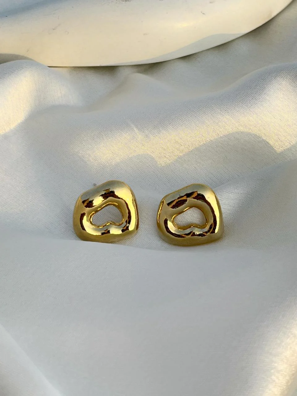 Golden Studs