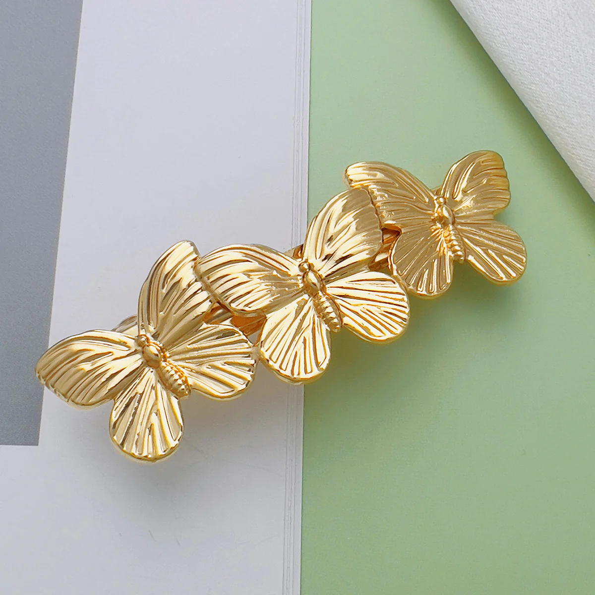 Golden Trio Hair Clip - Image 4