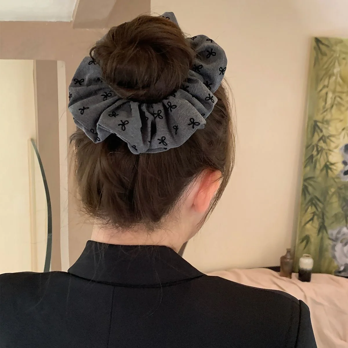 Grey Bow Bae Scrunchie - Image 3