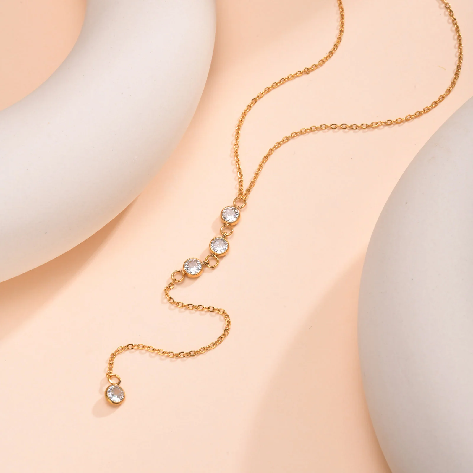 Harper Lariat Necklace - Image 2