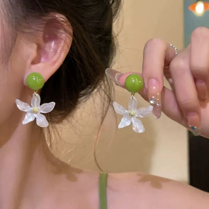 Havana ooh na na! Earrings - Image 3