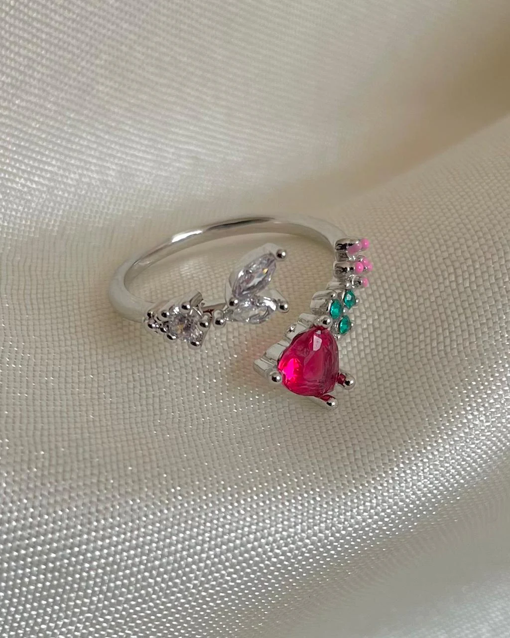 Healing Heart Dreamy Ring - Image 2