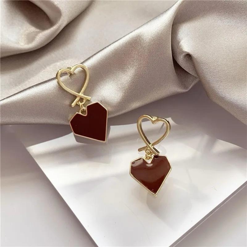 Heart It Earrings - Image 3