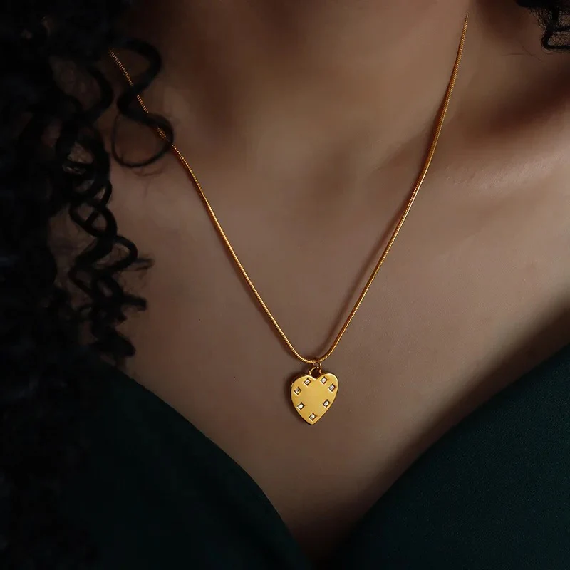 Heart of Gold Necklace (18k gold plated) - Image 4