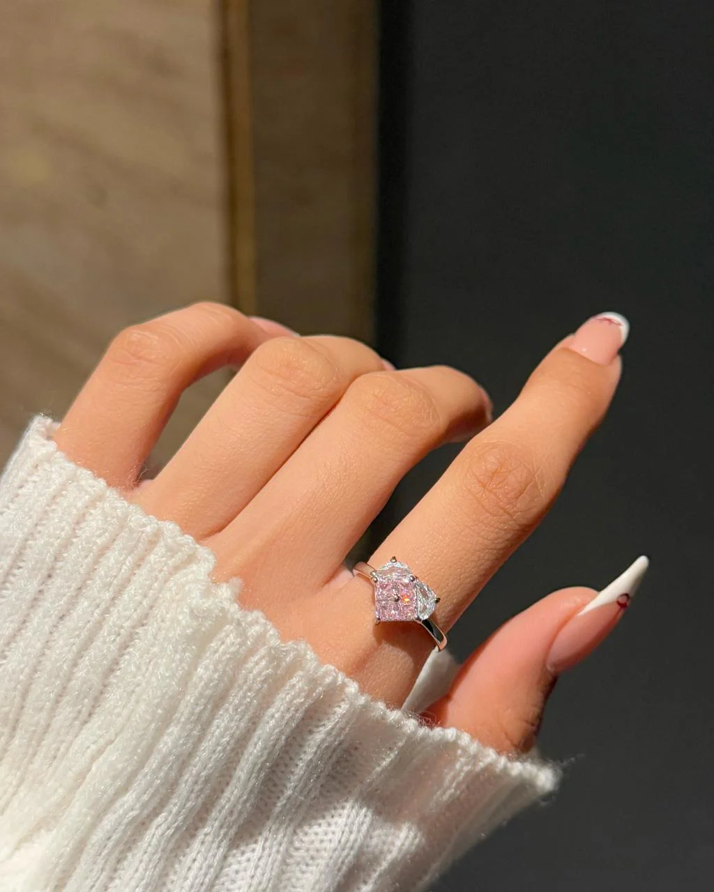 Heart of Love Ring - pink - Image 2