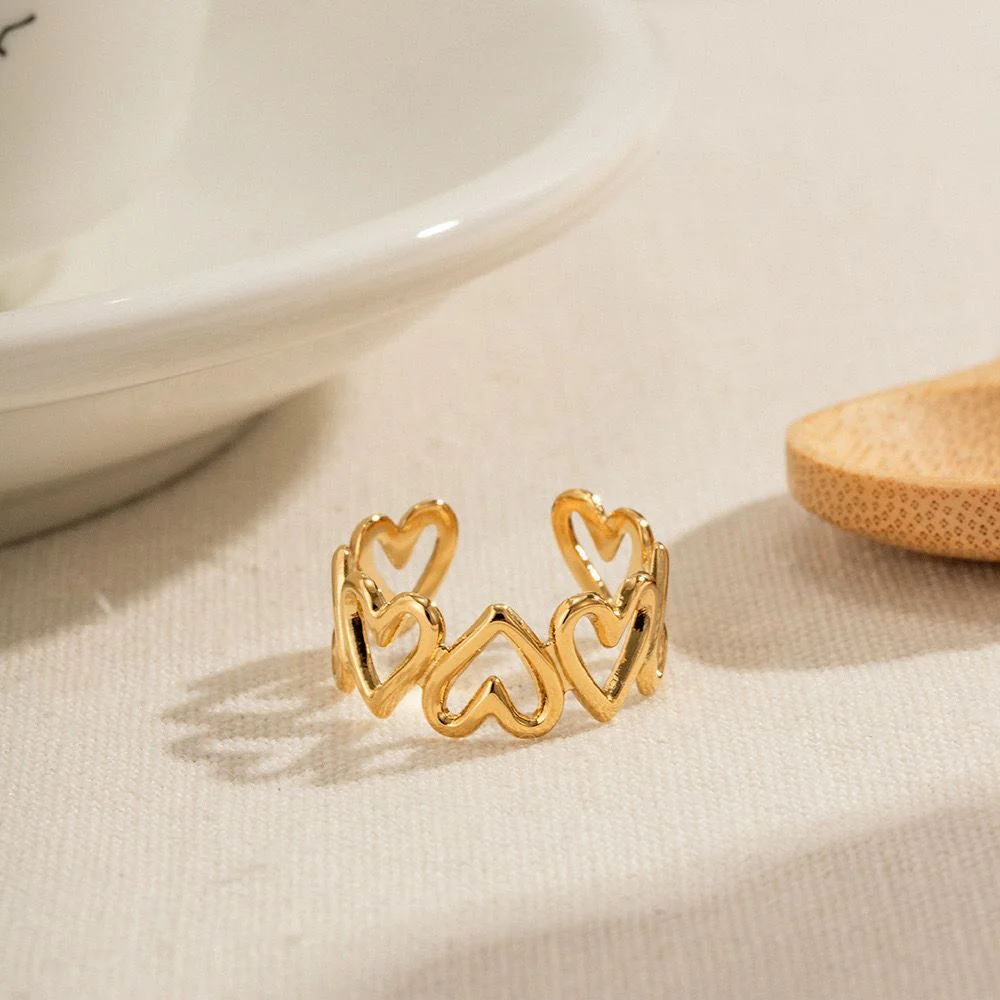 Heart to Heart Ring - Image 3