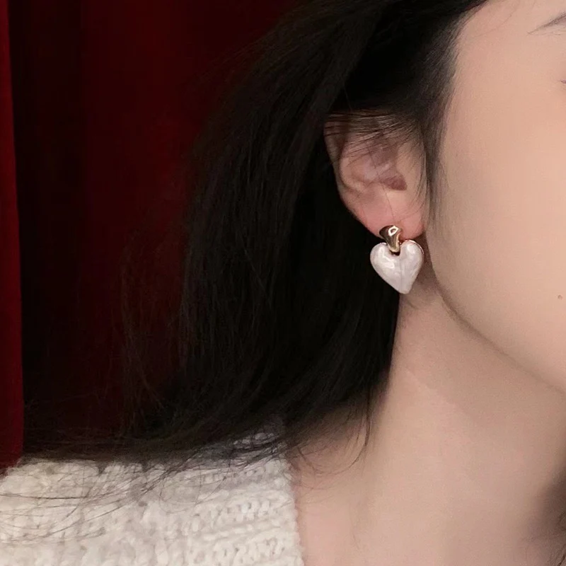 Heart wants what it wants Earrings - Image 3