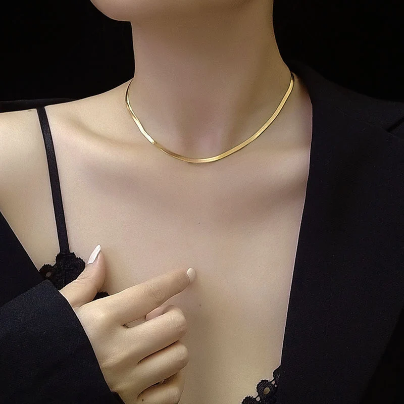 HEERINGBONE NECKLACE (16k gold plated) - Image 5
