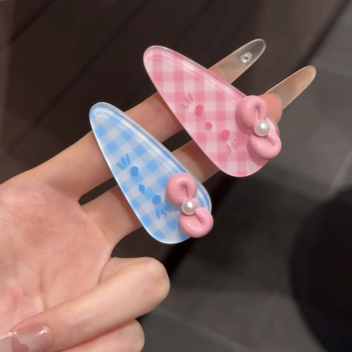 Hello Kitty Cutesy Hair Clip - Image 2