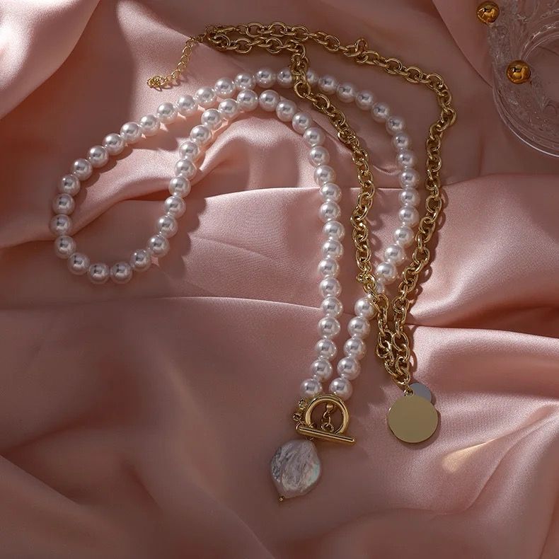 Hip Hop Pearl Layered Necklace - Image 3