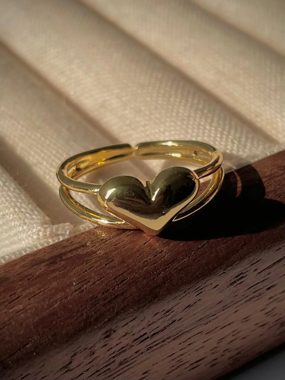 Hot-hearted Gold Ring - Image 2