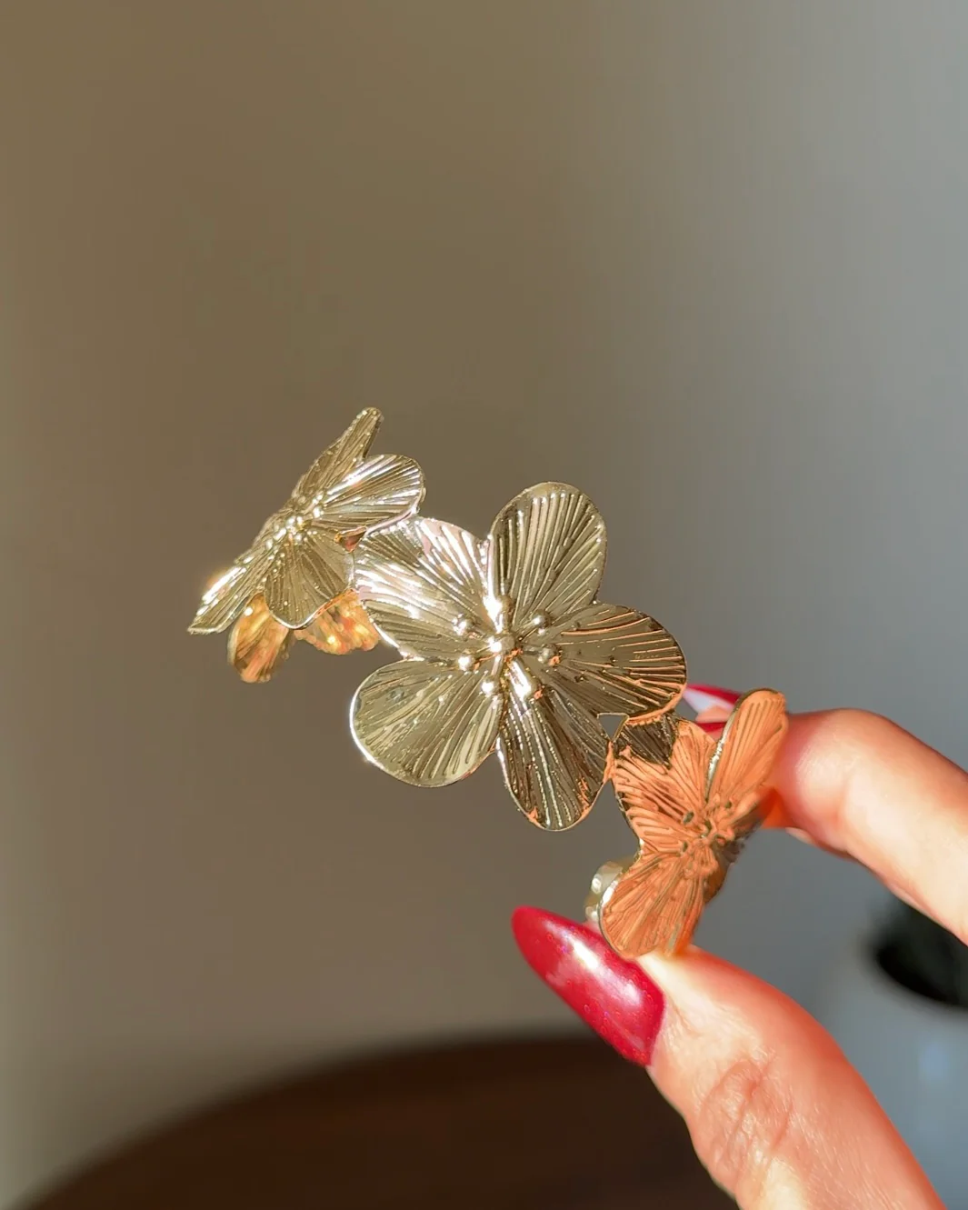 Hydrangea Cutout Handcuff - Image 4
