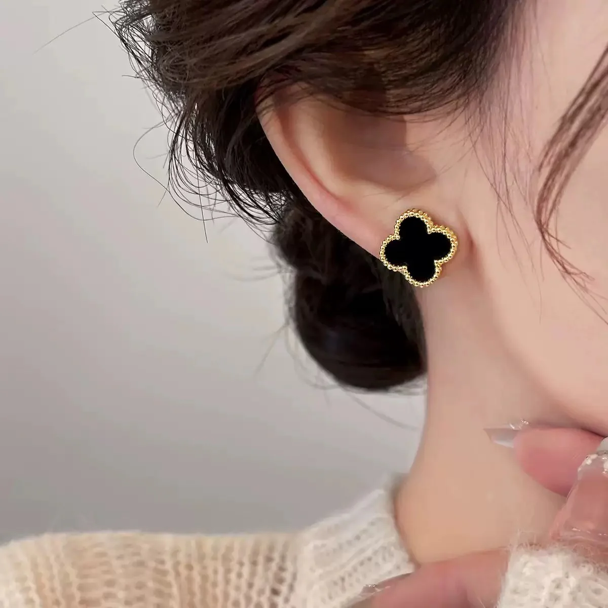 my Iconic Clover Earrings - Image 2