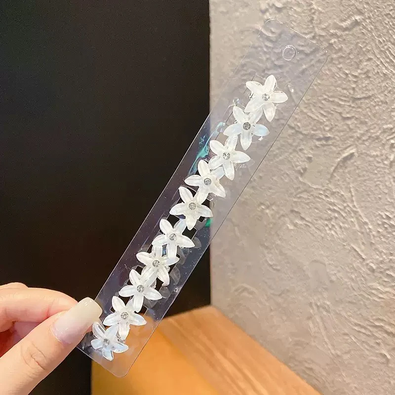 Daisy Blossom Hair Pins (pack of 8) - Image 2