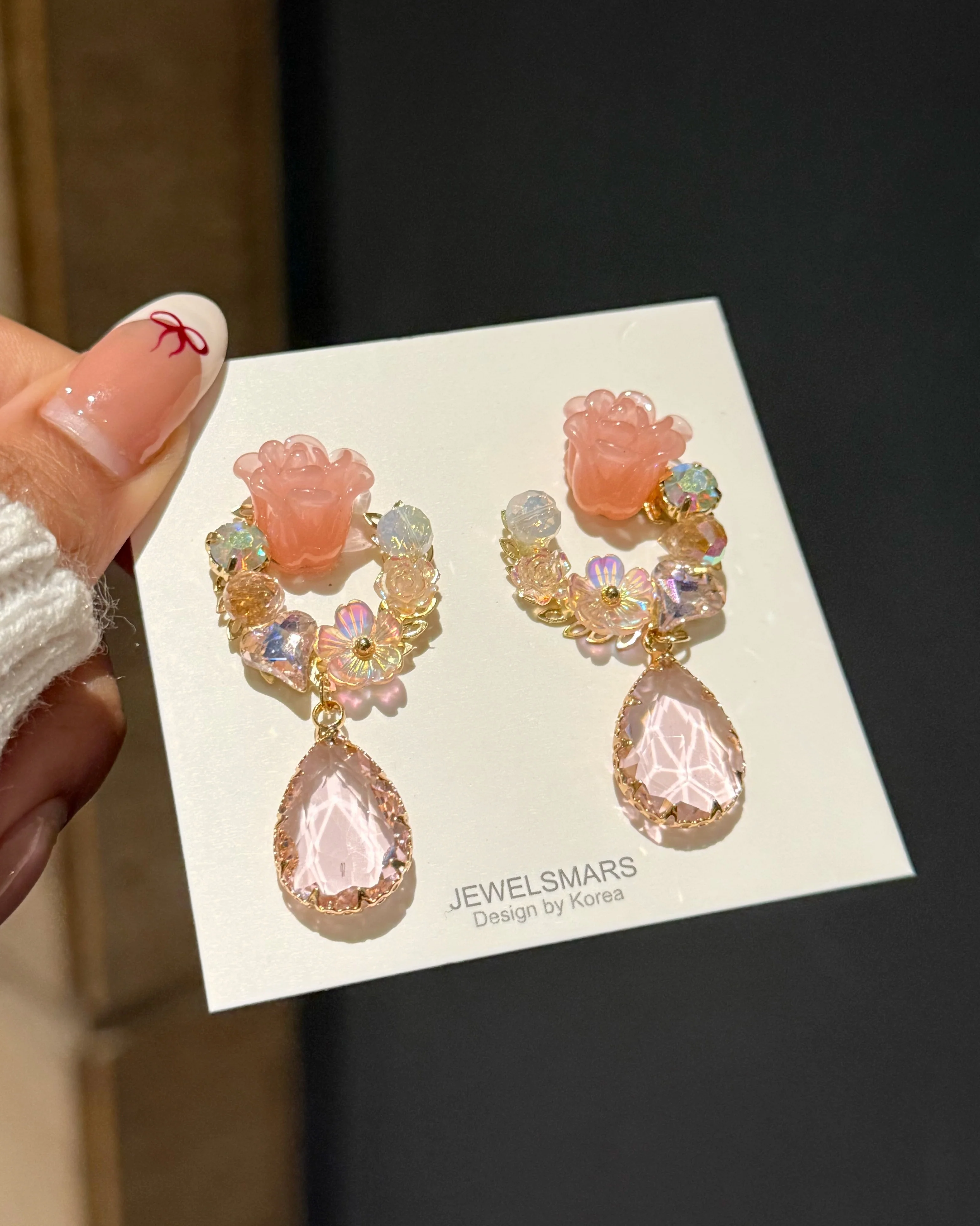 In my Dreamland Earrings- peachy - Image 3