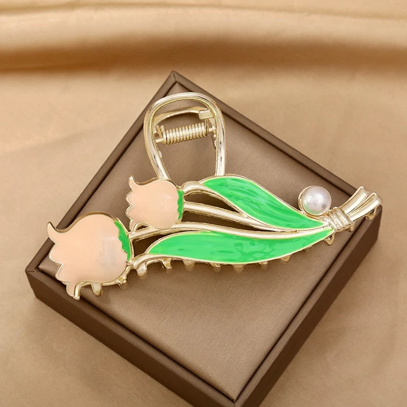 It’s a Tulip Thing! Hair Clip - Image 2