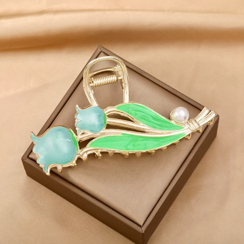 It’s a Tulip Thing! Hair Clip - Image 4